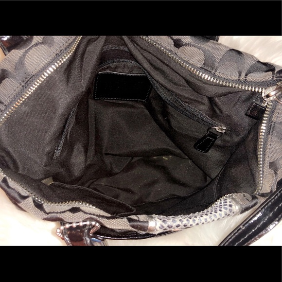 COACH Black Monogram Snake Print Tote Bag - Picture 7 of 8